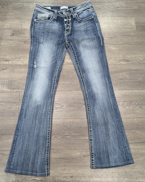 Hudson Denim - Hudson Beth Baby Bootcut Distressed Jeans Flap Pocket Union Jack LogoLong 31/33